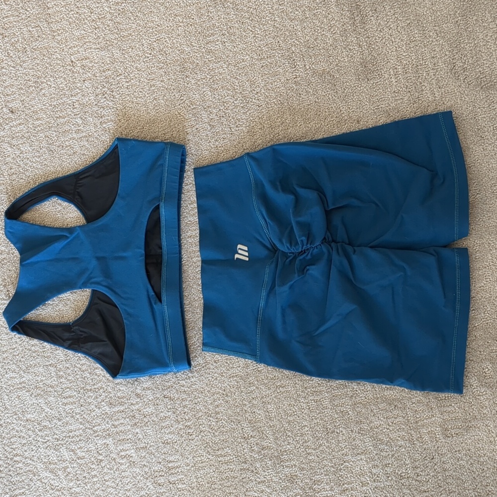 Muscle Nation workout set - Picture 2 of 4